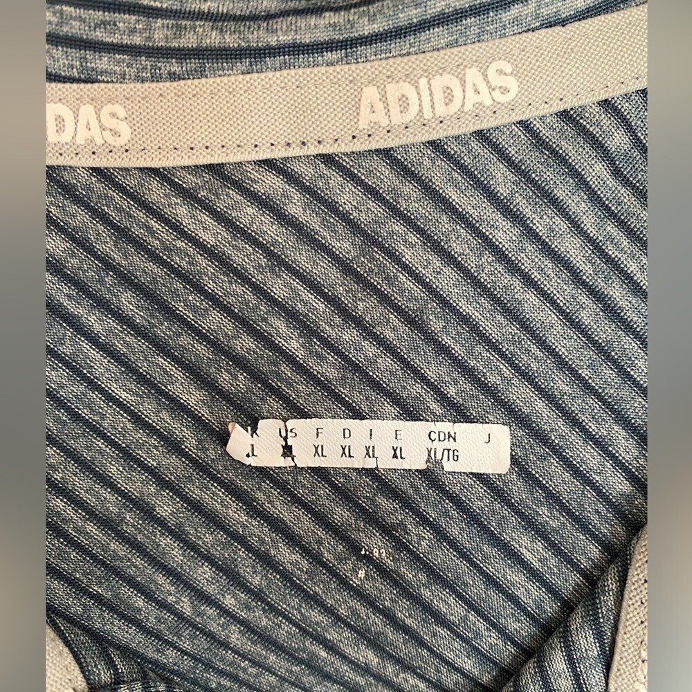 Adidas‎ Golf Polo XL Blue Gray Stripe Performance Shirt Mens Lightweight - Picture 6 of 8